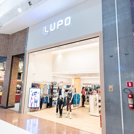 Imagem de interna da loja lupo