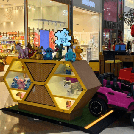 Imagem de interna da loja sr. kolmeia