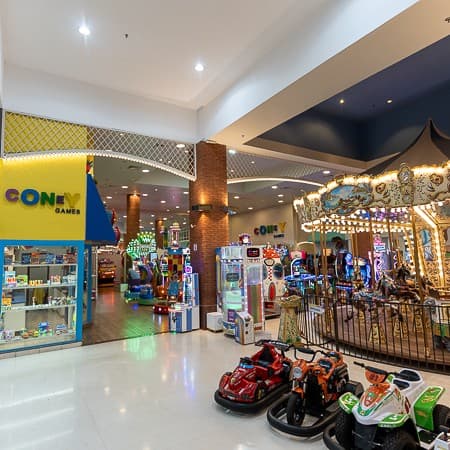 Imagem de interna da loja coney games