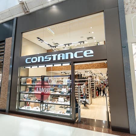 Imagem de interna da loja constance